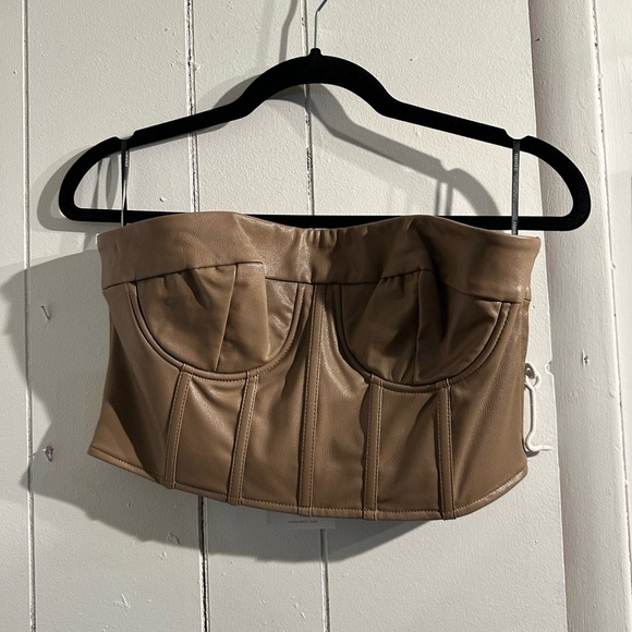 NWT Forever 21 Tan Faux Leather Corset Top - Picture 4 of 4